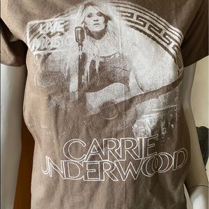 Carrie Underwood concert tee